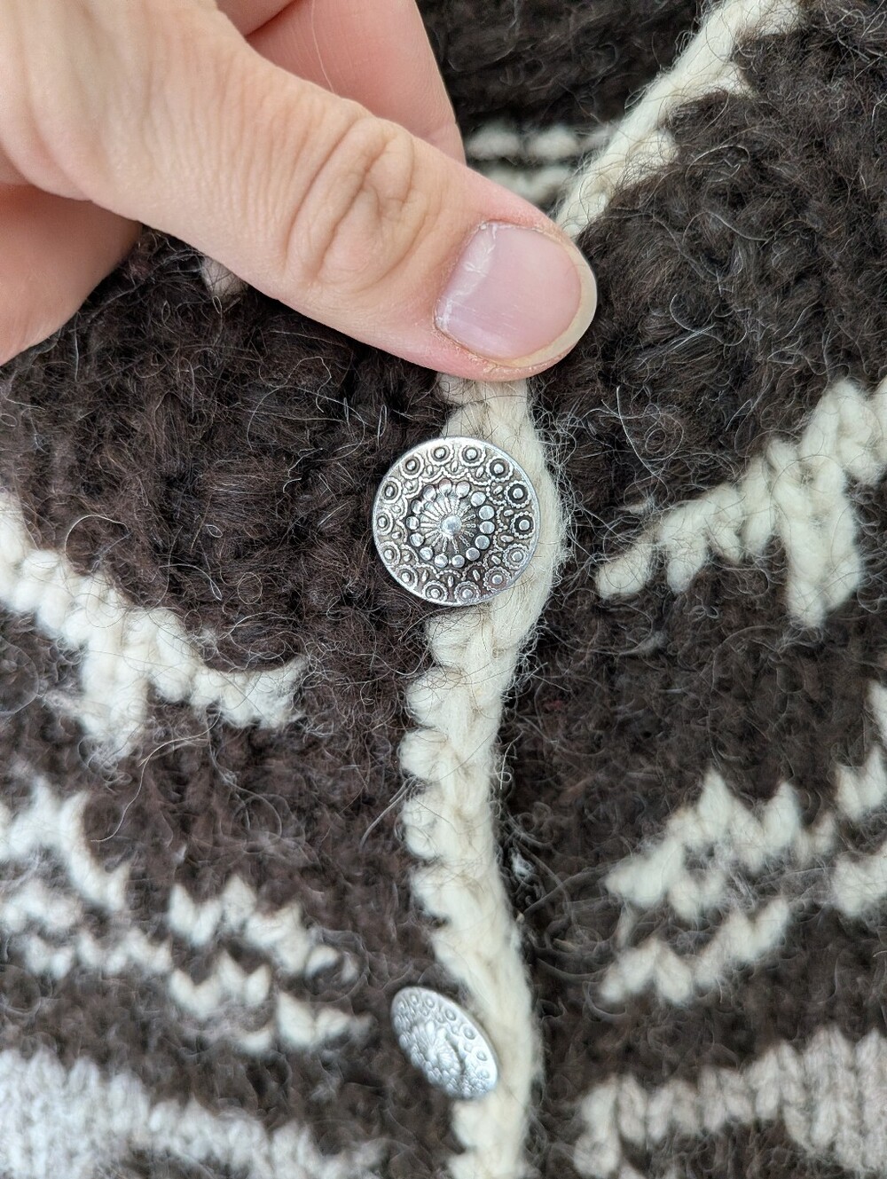 VTG Hand Knit Wool Fair Isle Cardigan Sweater Womens Small? - Picture 4 of 5